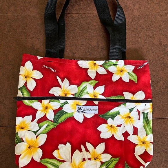 Made in Hawaii Reversible Fabric Tote Bag - Picture 9 of 13